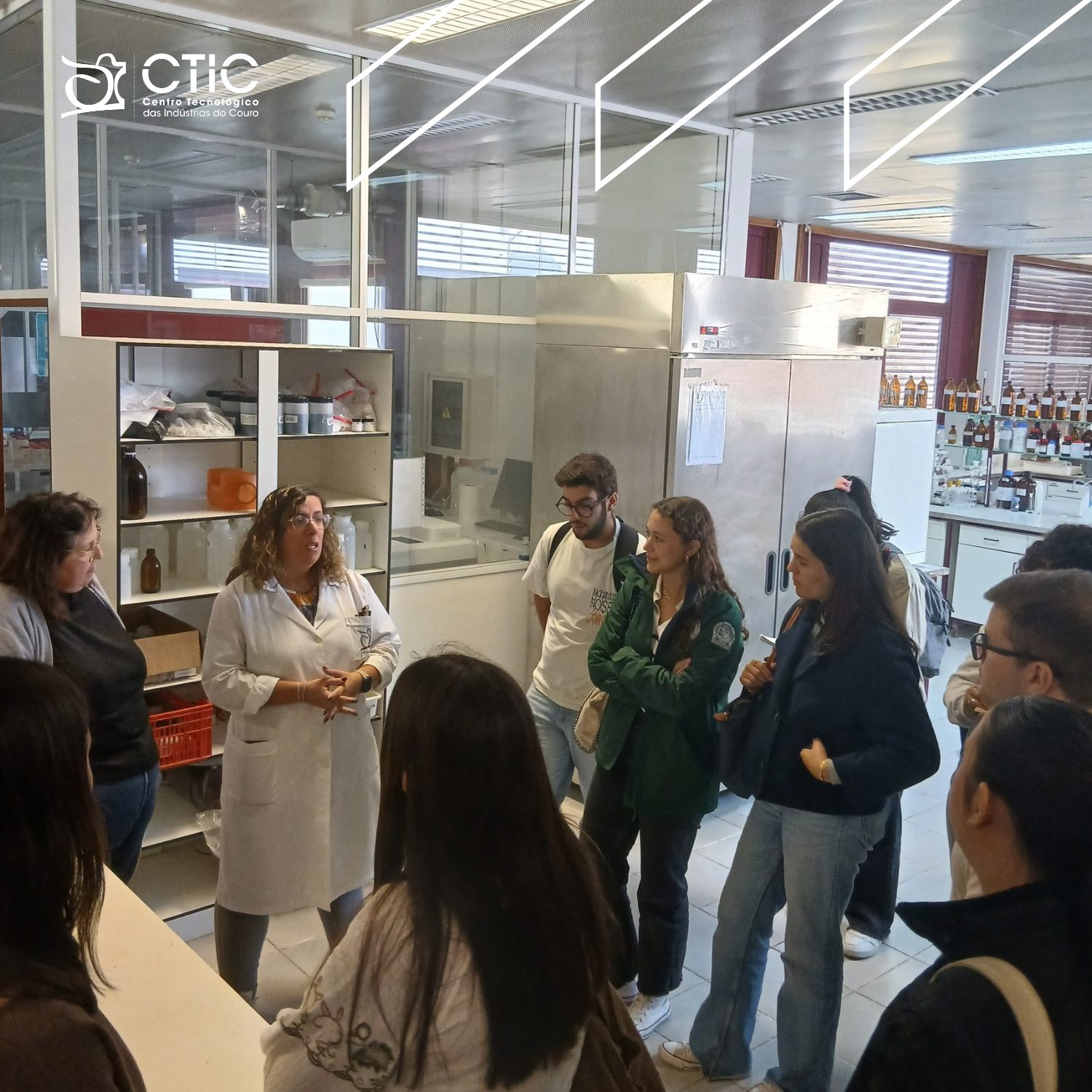 Alunos do TeSP em Análises Laboratoriais da Universidade Politécnica de Santarém visitam o CTIC